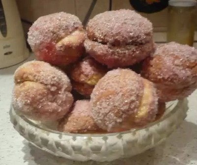 Шоколадные пирожные с миндалем